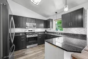 3717 90th Crescent N, Brooklyn Park, MN 55443 - Photo 20