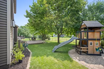 3717 90th Crescent N, Brooklyn Park, MN 55443 - Photo 10