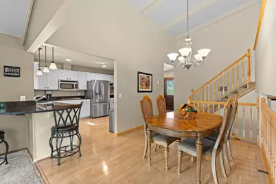 2821 Saddlebrooke Circle, Minnetonka, MN 55305 - Photo 24