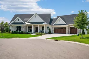 16307 46th Ct N, Plymouth, MN 55446 - Photo 1
