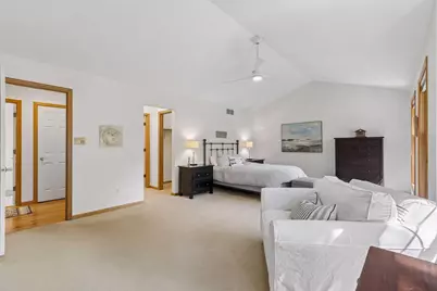 2710 Itasca Avenue S, Saint Mary's Point, MN 55043 - Photo 34