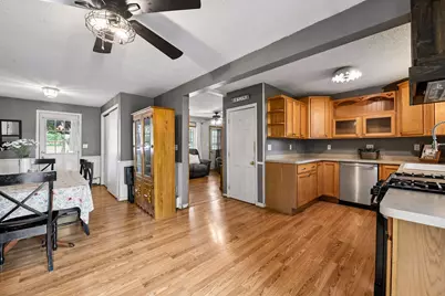 107 5th Street SW, Norwood Young America, MN 55397 - Photo 4