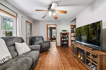 107 5th Street SW, Norwood Young America, MN 55397 - Photo 2
