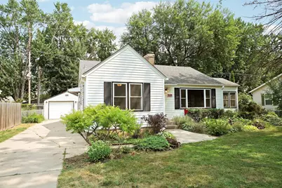 1525 Ramsey Street, Hastings, MN 55033 - Photo 2