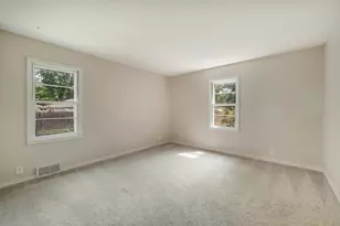 1525 Ramsey St, Hastings, MN 55033 - Photo 8