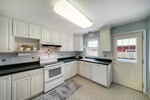 1525 Ramsey St, Hastings, MN 55033 - Photo 12