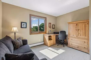 2700 Oxford St N, Roseville, MN 55113 - Photo 16