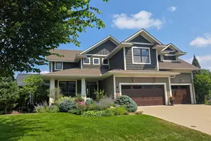 5612 Edgewater Dr, Savage, MN 55378 - Photo 1