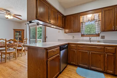 4263 Sun Cliff Road, Eagan, MN 55122 - Photo 4