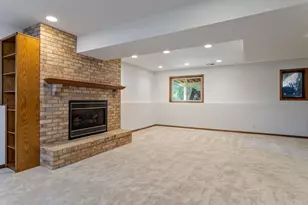4263 Sun Cliff Rd, Eagan, MN 55122 - Photo 12