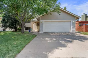 4263 Sun Cliff Rd, Eagan, MN 55122 - Photo 2