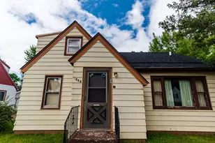 1520 9th St, Eau Claire, WI 54703 - Photo 2