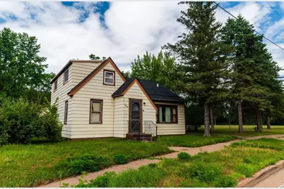 1520 9th Street, Eau Claire, WI 54703 - Photo 1