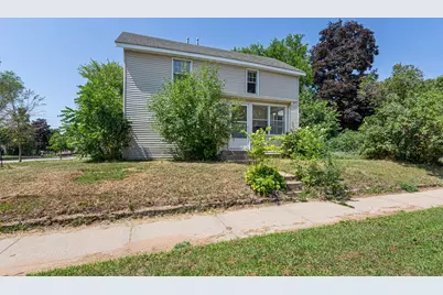 2306 4th Street, Eau Claire, WI 54703 - Photo 1