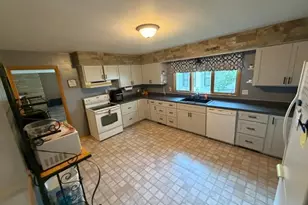 501 Grove Ave, Montevideo, MN 56265 - Photo 6