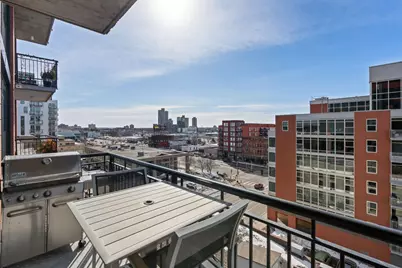 215 10th Avenue S #703, Minneapolis, MN 55415 - Photo 8