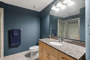 215 10th Ave S, Minneapolis, MN 55415 - Photo 20