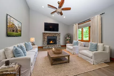 8400 W Lake Drive, Chanhassen, MN 55317 - Photo 10