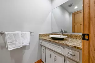 8400 W Lake Dr, Chanhassen, MN 55317 - Photo 14