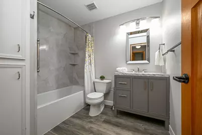 8400 W Lake Drive, Chanhassen, MN 55317 - Photo 22