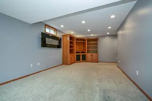 8400 W Lake Dr, Chanhassen, MN 55317 - Photo 26