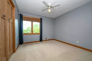 8400 W Lake Dr, Chanhassen, MN 55317 - Photo 20
