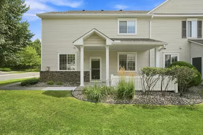 11021 Oak Grove Circle #C, Woodbury, MN 55129 - Photo 4