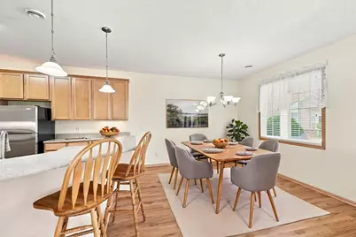 11021 Oak Grove Circle #C, Woodbury, MN 55129 - Photo 10