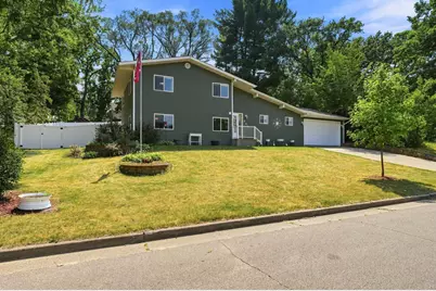 330 W Park Street, River Falls, WI 54022 - Photo 1