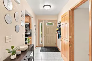 330 W Park St, River Falls, WI 54022 - Photo 6