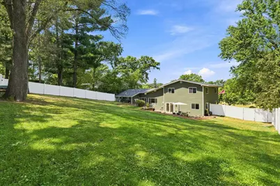 330 W Park Street, River Falls, WI 54022 - Photo 44