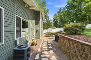 330 W Park St, River Falls, WI 54022 - Photo 42