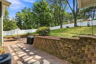 330 W Park St, River Falls, WI 54022 - Photo 40