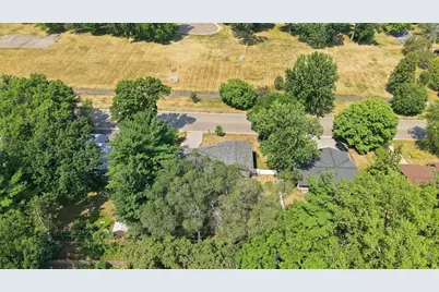 330 W Park Street, River Falls, WI 54022 - Photo 50