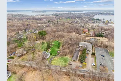 24560 Smithtown Road, Excelsior, MN 55331 - Photo 4