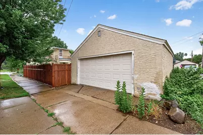 1156 Englewood Avenue, Saint Paul, MN 55104 - Photo 30