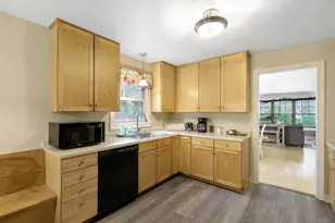 582 State St, Saint Paul, MN 55107 - Photo 14