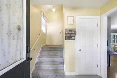 582 State Street, Saint Paul, MN 55107 - Photo 2