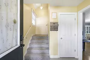 582 State St, Saint Paul, MN 55107 - Photo 2