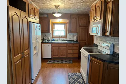 913 Summer Street, Eau Claire, WI 54701 - Photo 18