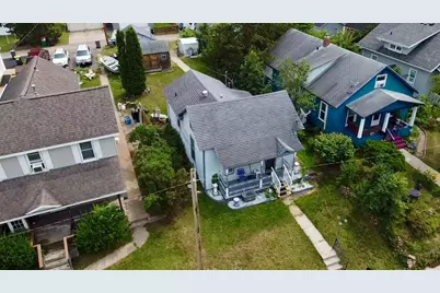 913 Summer Street, Eau Claire, WI 54701 - Photo 26
