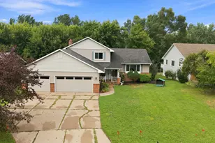 2137 Orchard Ln, White Bear Lake, MN 55110 - Photo 2