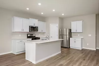 431 Florence Avenue S, Annandale, MN 55302 - Photo 6