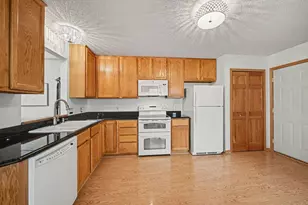 7586 Ojibway Park Bay, Woodbury, MN 55125 - Photo 18