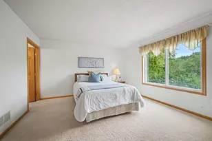 7586 Ojibway Park Bay, Woodbury, MN 55125 - Photo 22