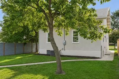 1614 Vincent Avenue N, Minneapolis, MN 55411 - Photo 22