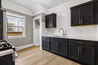 1614 Vincent Avenue N, Minneapolis, MN 55411 - Photo 10