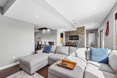 643 Parkside Court, Eagan, MN 55123 - Photo 40