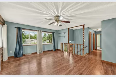 3935 Kahoun Court SE, Rochester, MN 55904 - Photo 4