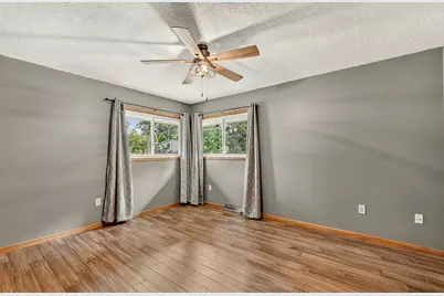 3935 Kahoun Court SE, Rochester, MN 55904 - Photo 10